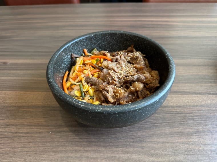 肉のマルセ 焼肉ビビンバ丼