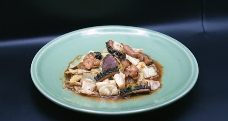 焼肉沸かし屋 黒毛和牛ホルモン焼き